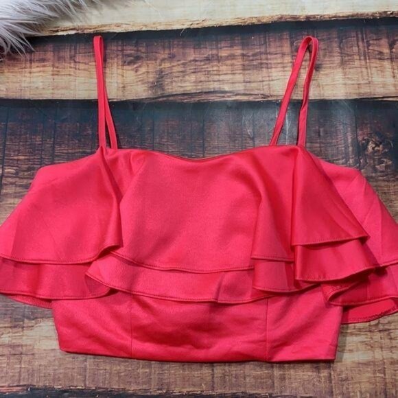 Hot Pink Ruffle Crop Top - Picture 2 of 7